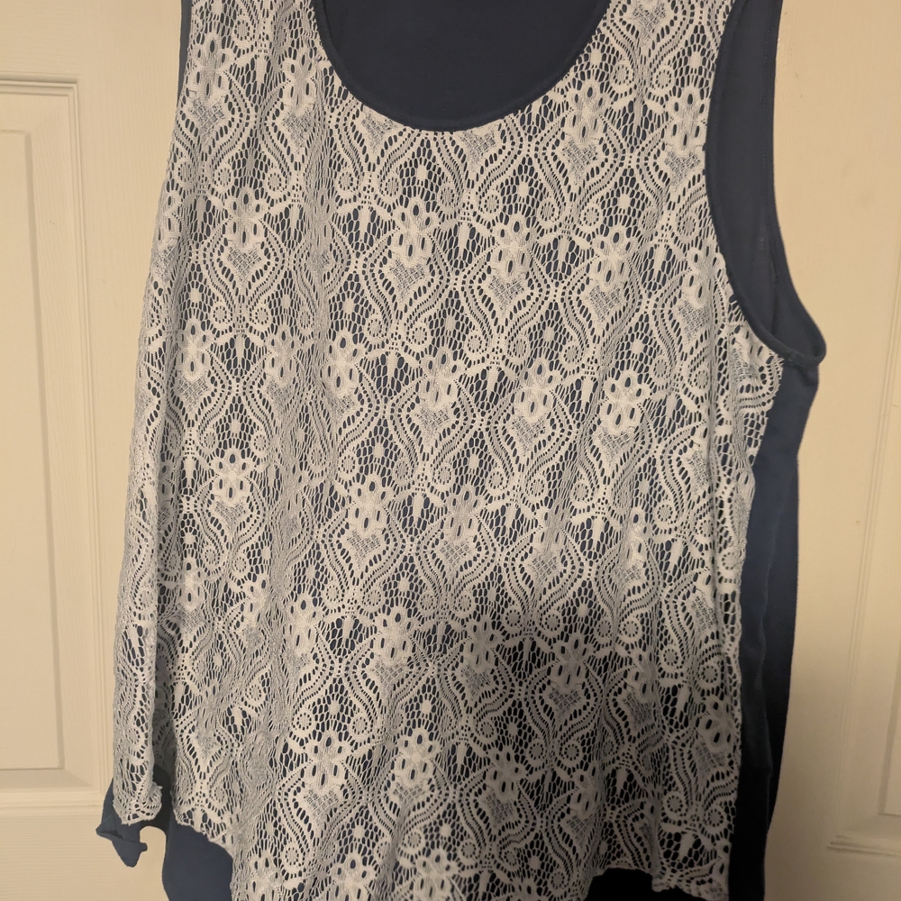 Asymmetrical Black and White Sleeveless Tank Top